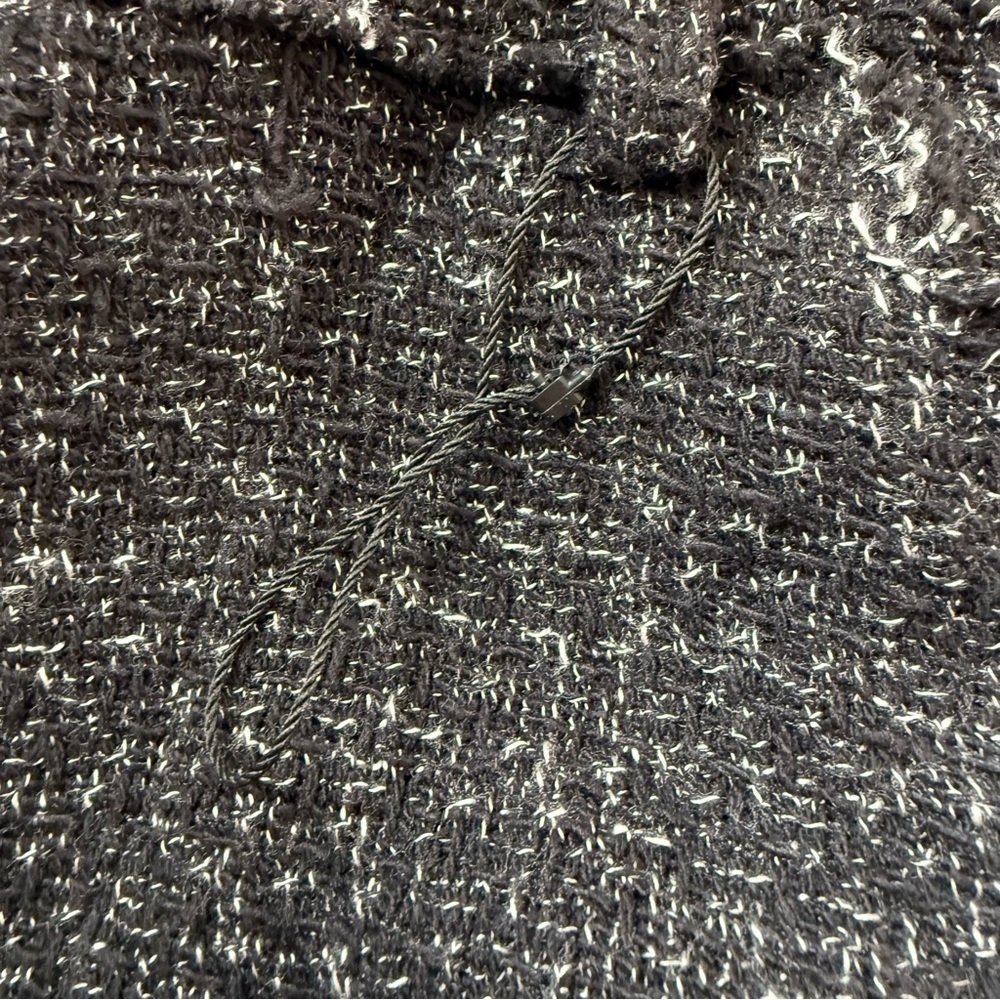 ZARA Girls Black Tweed Cargo Shorts Size 8 - Picture 4 of 4